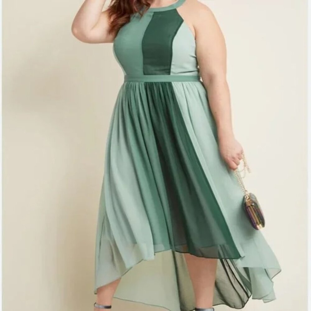 Modcloth Peachy Queen Green Colorblock Colorblock chiffon midi/maxi dress